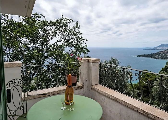 Ginestra By Interhome